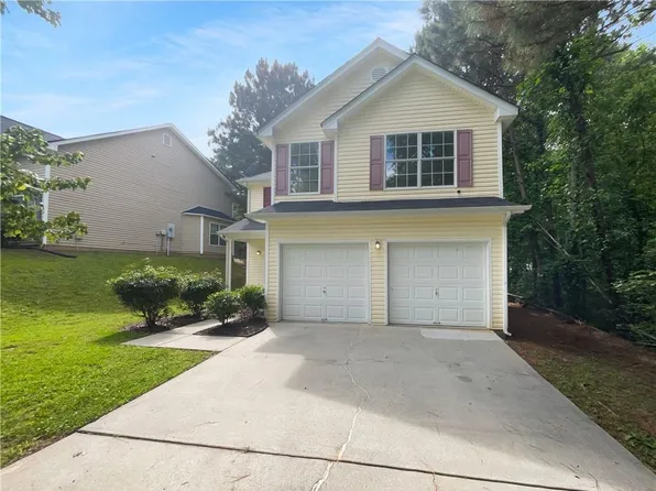 3227 Diamond Blf, Union City, GA 30291