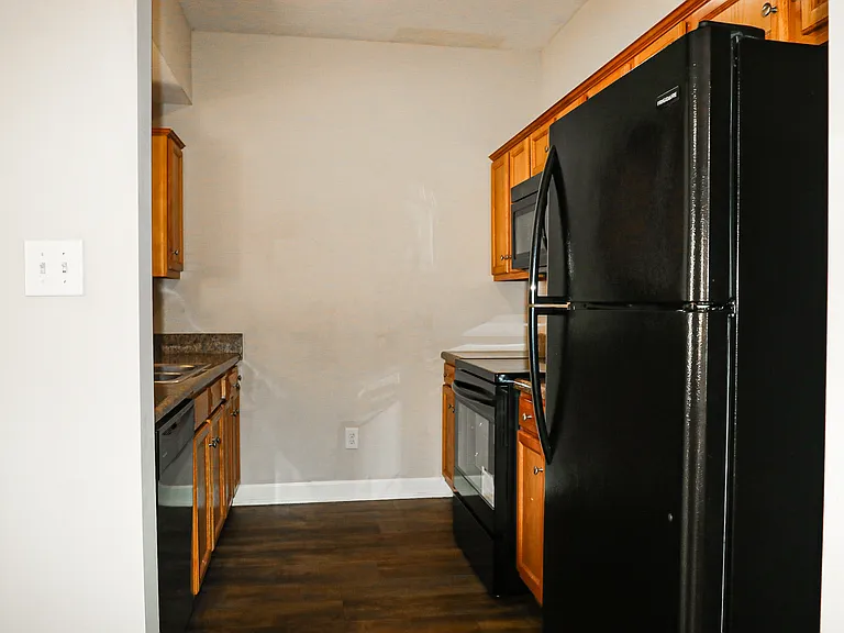 211 Moss Creek Ave #B — Photo 7