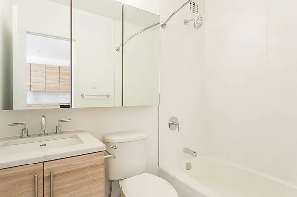 Rented by MNS | media 7