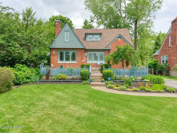 4047 Richland Ave, Saint Matthews, KY 40207
