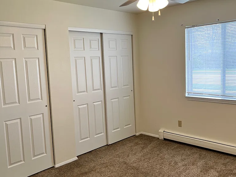 650 E Lincoln Ave — Photo 16