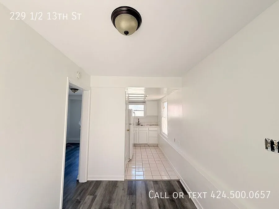 Building Photo - 229 1/2 13th St