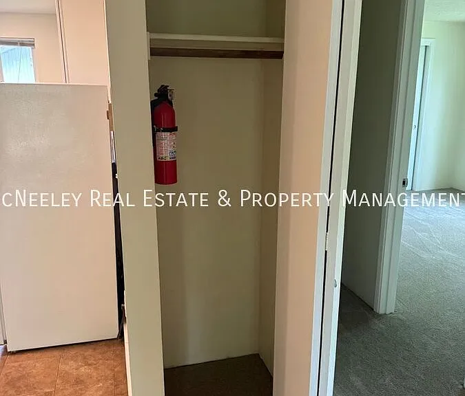 9745 SW Lookout Ter #C — Photo 9