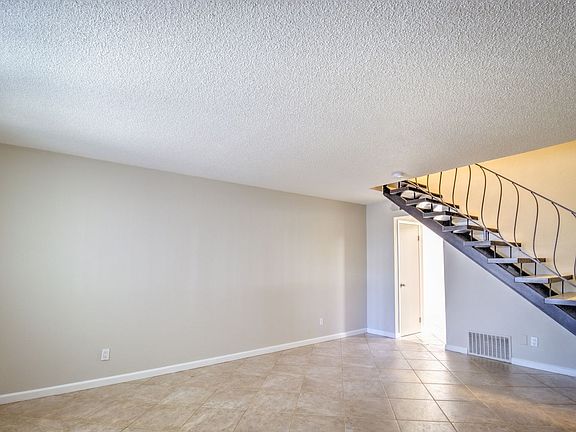 5th image of 5981 Lake Crest Way APT 22