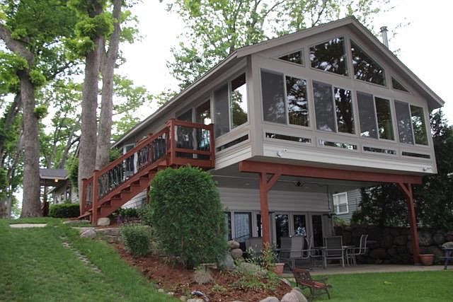 1st image of 42683 N Woodbine Ave