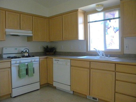 2nd image of 4413 148th St NE