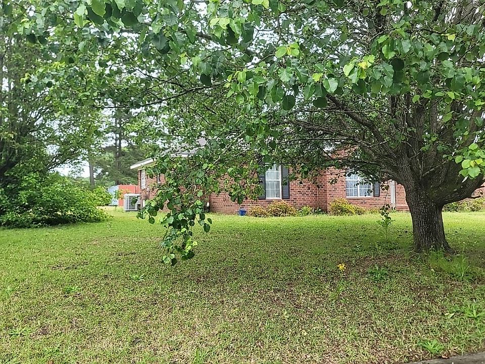 2nd image of 2748 Davis Mill Rd