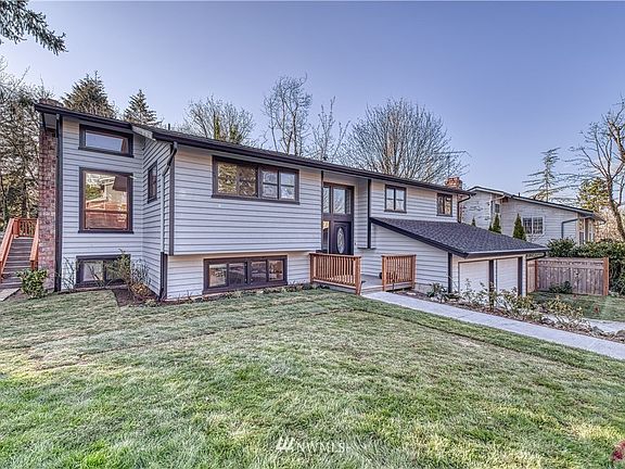 2nd image of 4627 123rd Ave SE