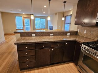4218 7th Ave NE Unit C, Seattle, WA 98105