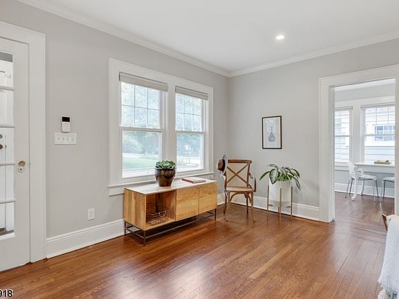 3rd image of 206 Lenox Ave