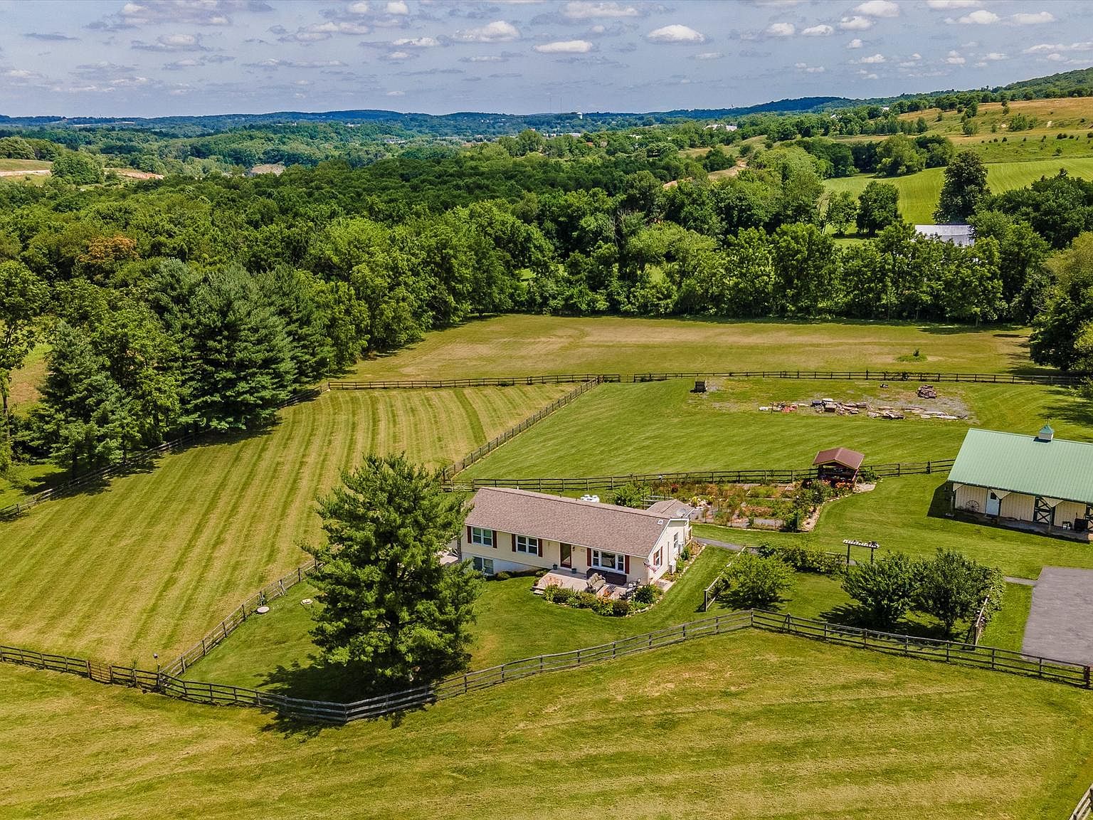1431 Nicodemus Rd, New Windsor, MD 21776 Zillow