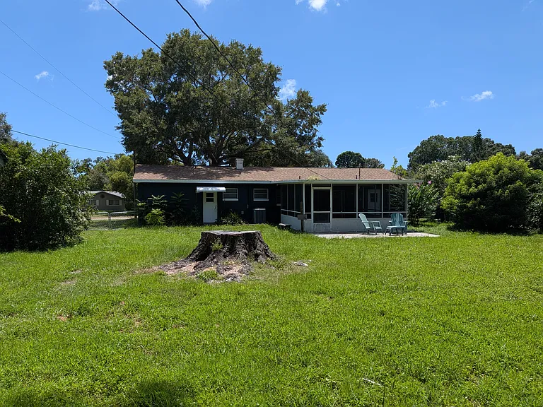 10981 Village Green Ave — Photo 47