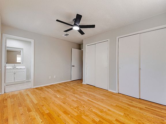 5th image of 2100 SE 9th St