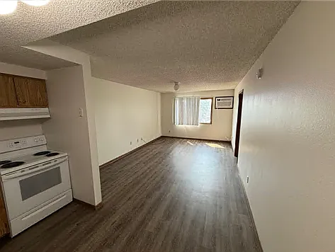 522 S Clinton St — Photo 11
