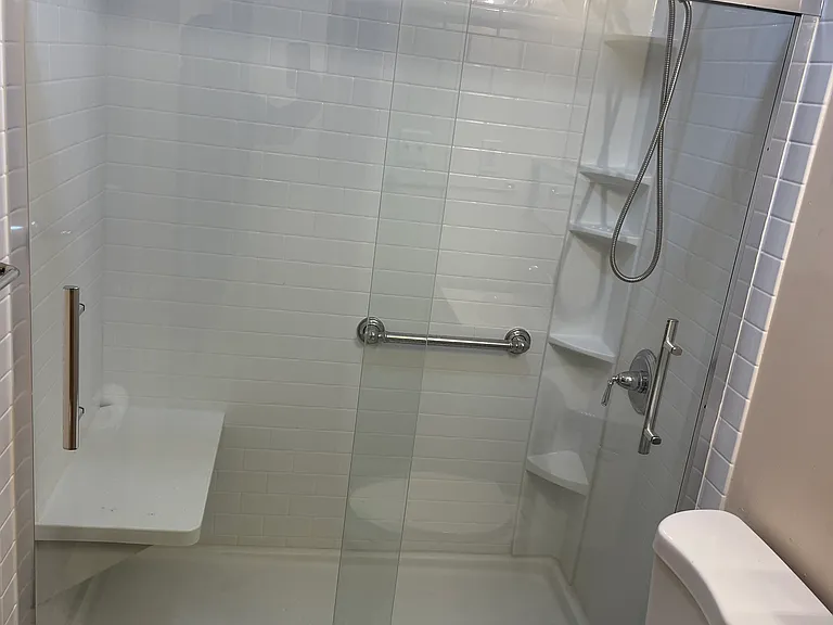 175 Mill Pond Rd #135 — Photo 11