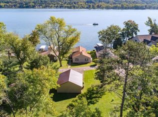 6086 Southwest Shrs, Honeoye, NY 14471