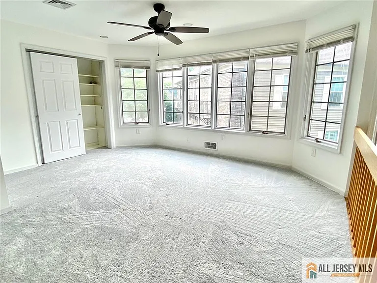 126 Mary Alice Ct — Photo 17