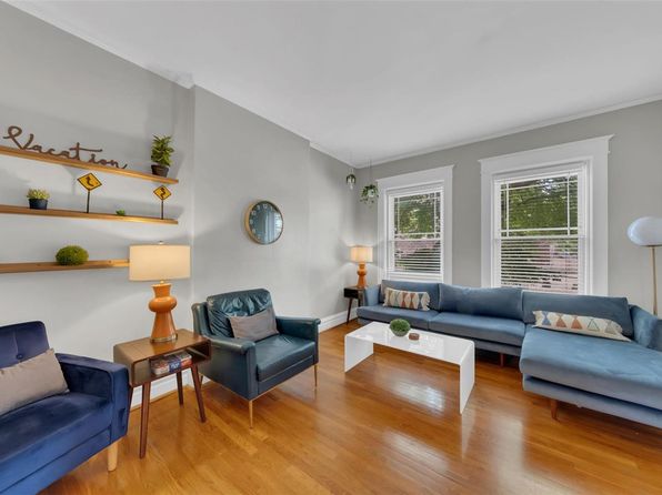 3305 Pestalozzi St, Saint Louis, MO 63118