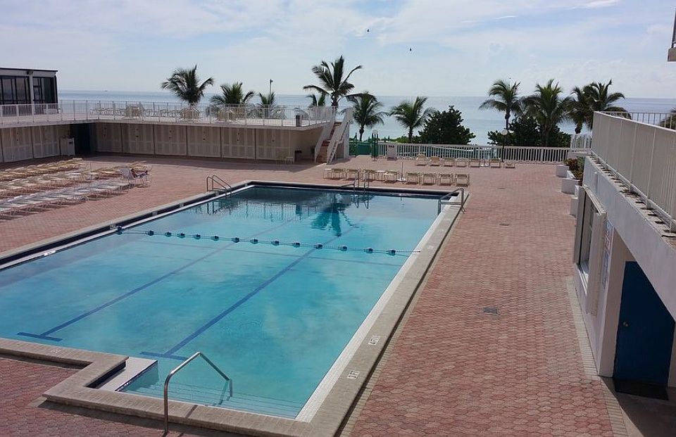 1st image of 5401 Collins Ave APT 1522