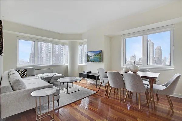 Rented by Accent Holdings, LLC | media 25