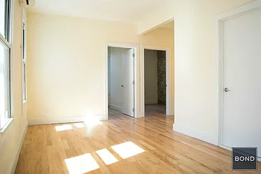 Rented by Bond New York