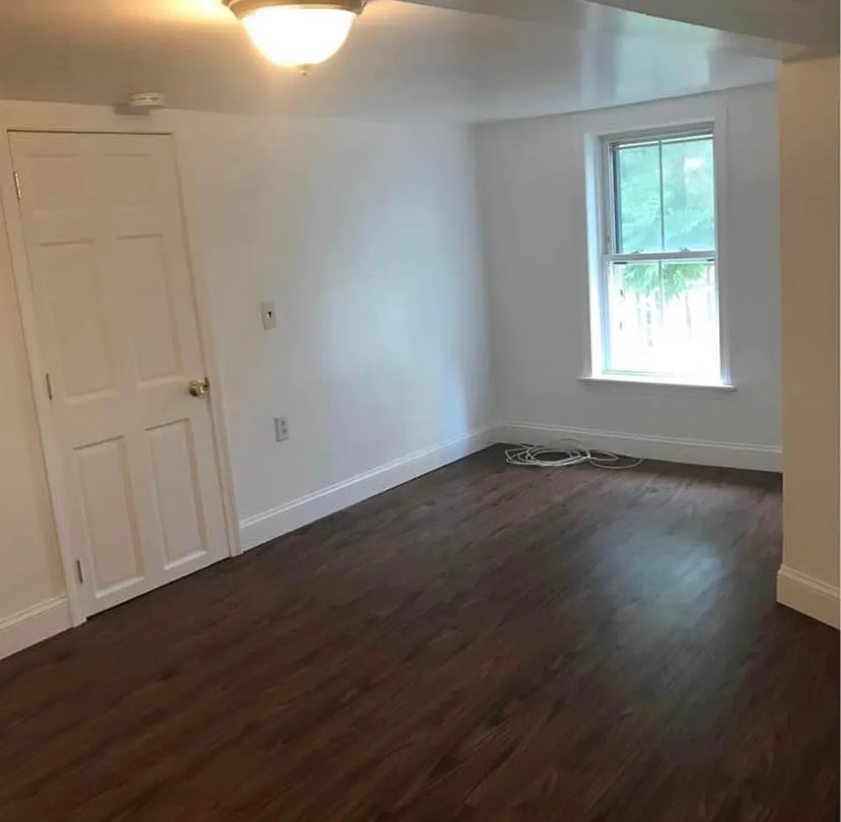 838 Winthrop Ave — Photo 3