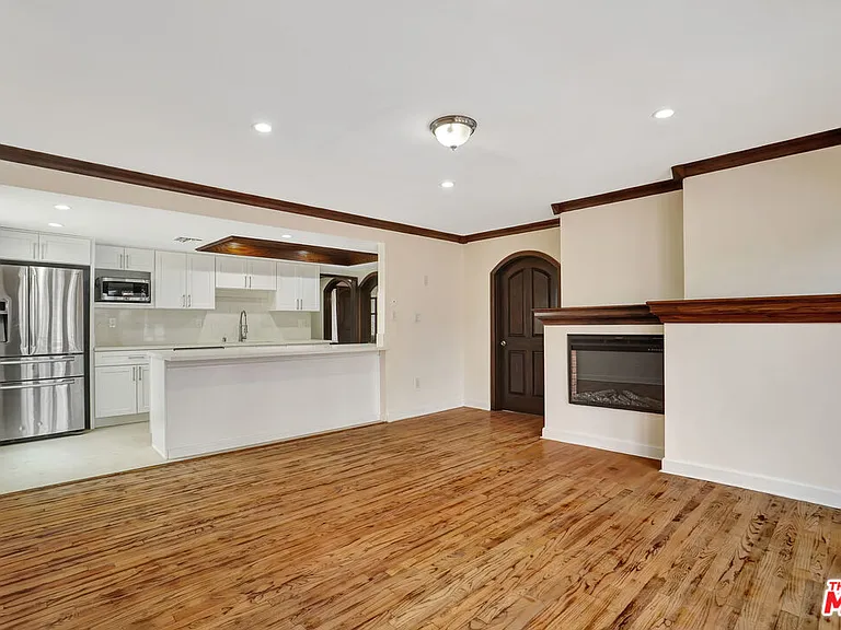 5155 Densmore Ave — Photo 30