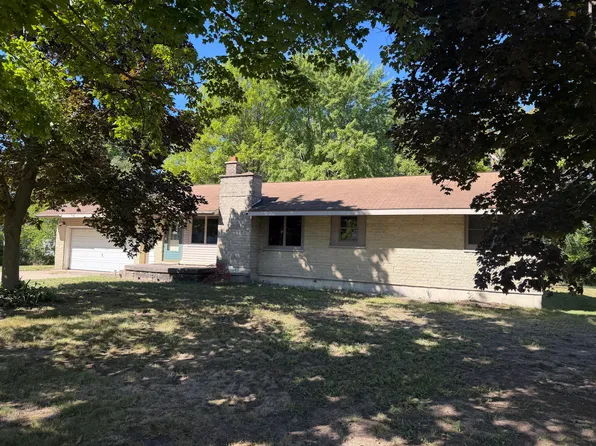 4879 Grand St, Muskegon, MI 49441