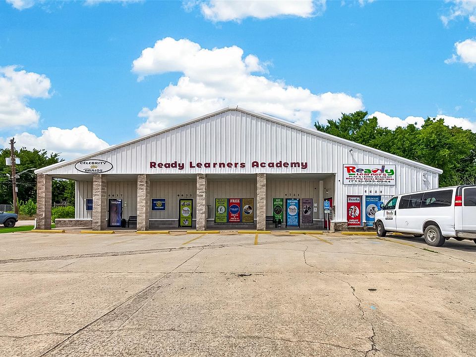 1st image of 4721 Yellowstone Blvd