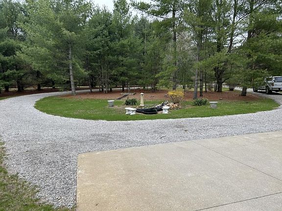 4th image of 2425 Deerfield Trl