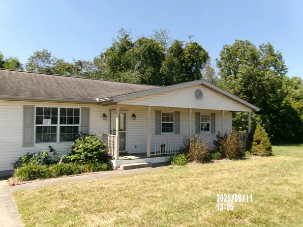 1007 Grant St, Louisa, KY 41230