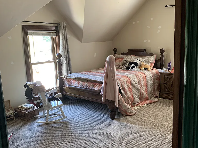 342 Elm St — Photo 13