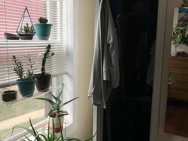 468 N Artesian Ave #1 — Photo 6
