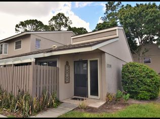 5753 Summer Side Ln, Sarasota, FL 34231