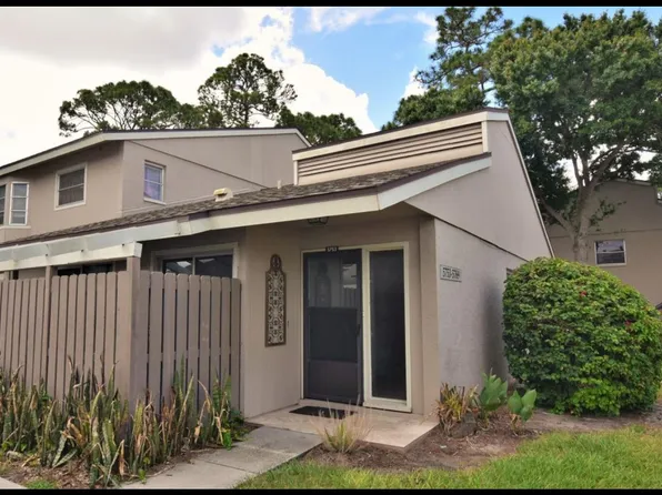 5753 Summer Side Ln, Sarasota, FL 34231