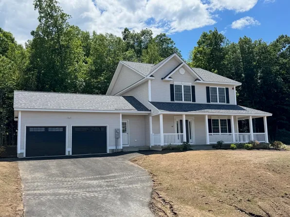 67 Lantern Drive, Sandown, NH 03873