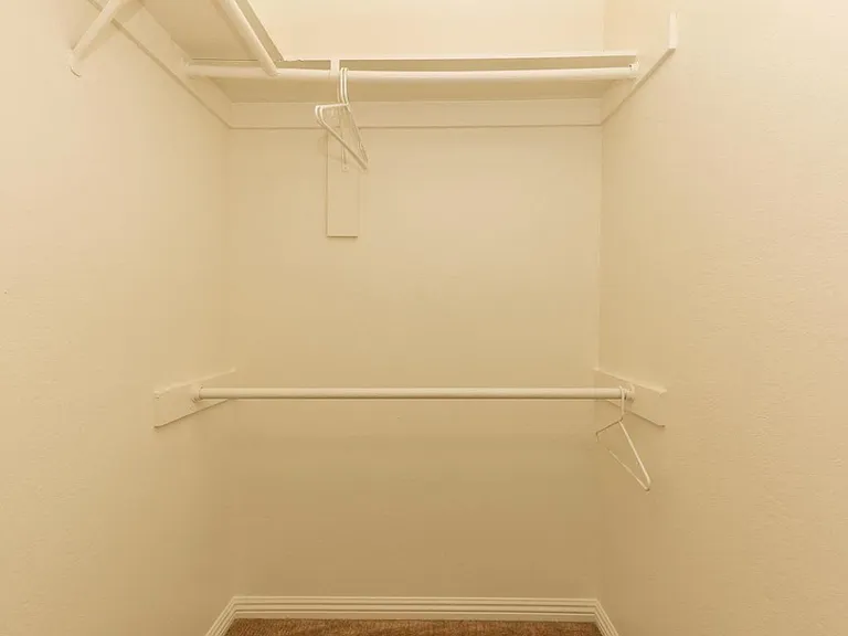 The Meadows Apartments — Photo 41