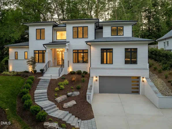 3521 Brook Dr, Raleigh, NC 27609