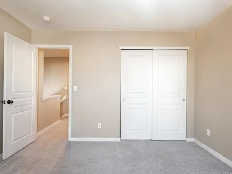 749 S Depew St — Photo 10