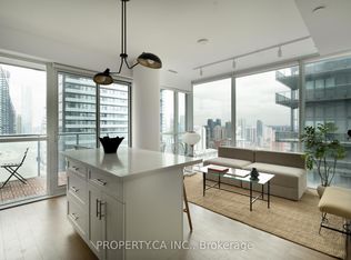 15 Grenville St #3308, Toronto, ON