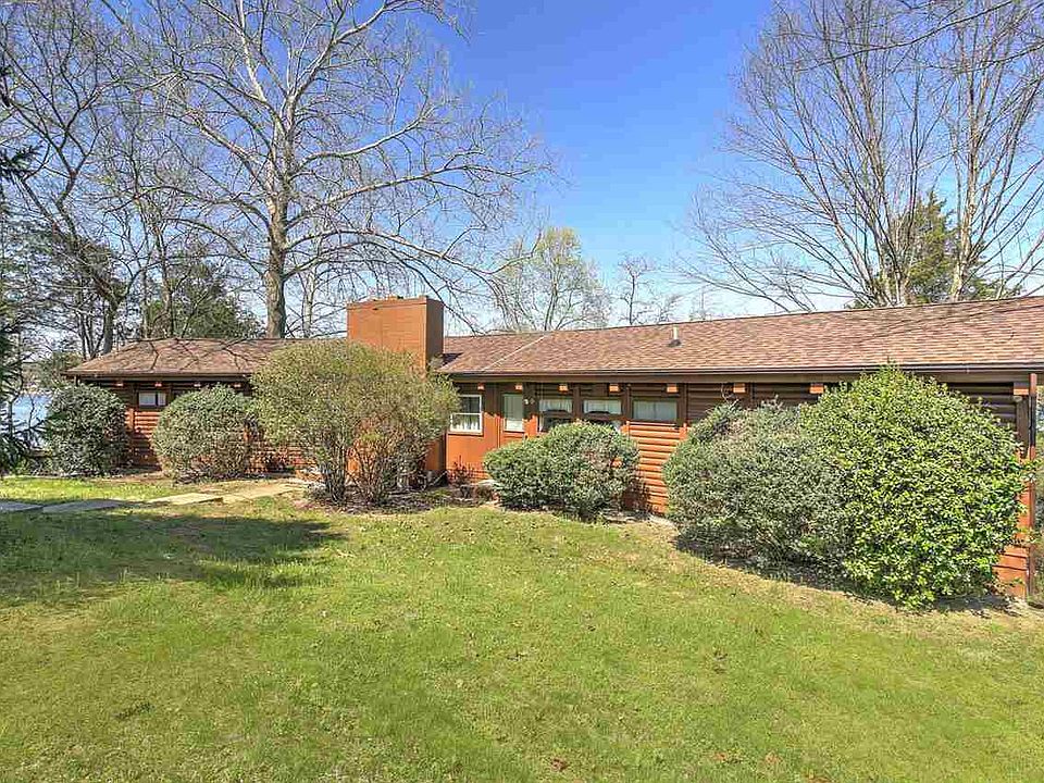 1st image of 1128 S Lakeshore Dr