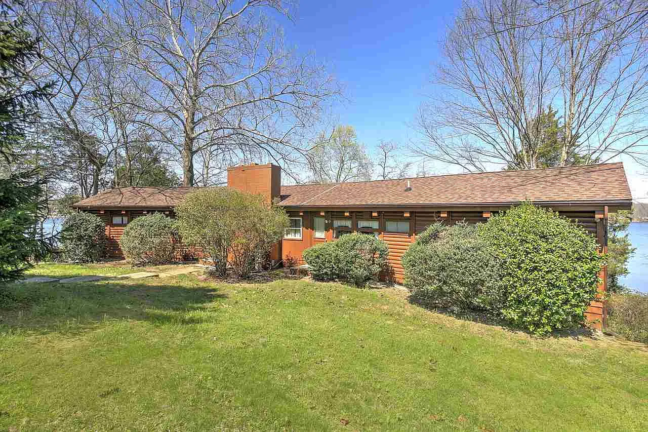 1128 S Lakeshore Dr photo 1