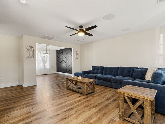 5th image of 106 McBrie Ln