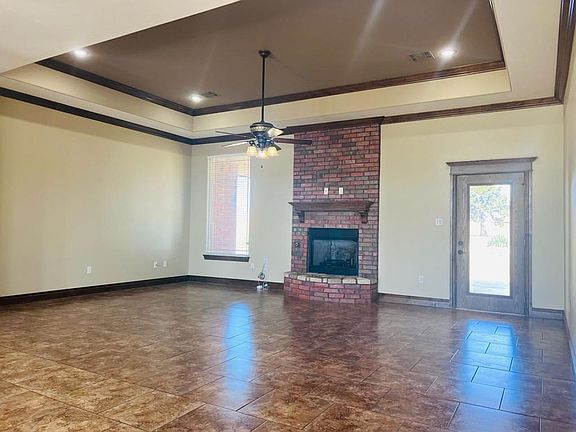 5th image of 1001 Baybrook Dr