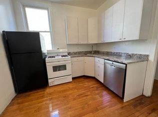 6610 N Newgard Ave #2, Chicago, IL 60626