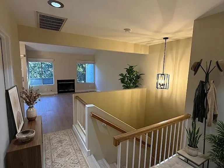 15766 Midwood Dr #4 — Photo 9