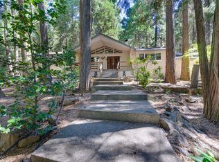 2748 Paddle Pass, Pollock Pines, CA 95726