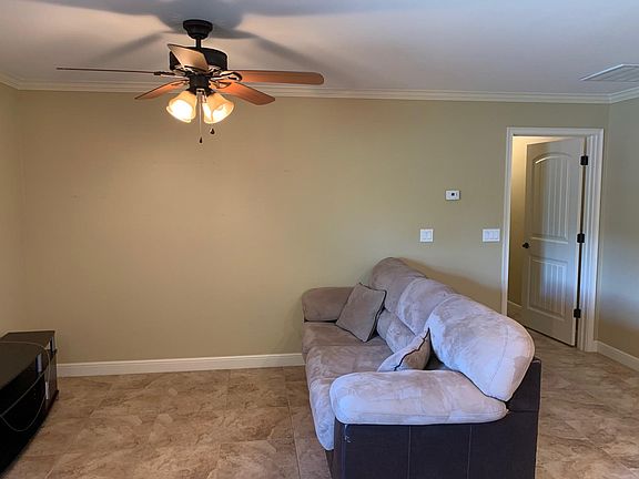 5th image of 3048 Lakatos St