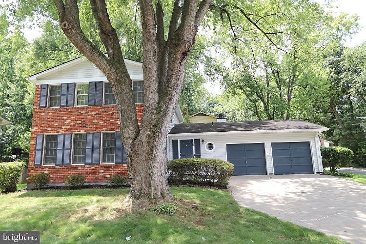 1st image of 10913 Carters Oak Way