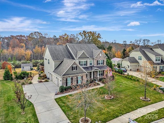 2nd image of 6520 Bridgemoor Dr